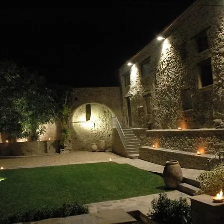 Palazzo Manfredi Tatil Evi Pieve di Teco