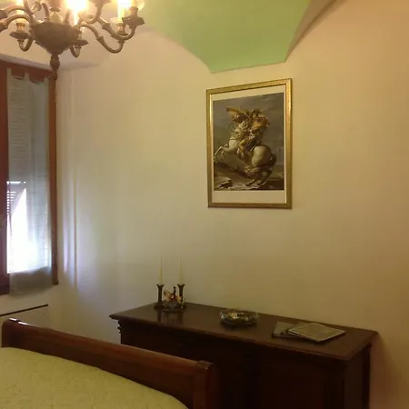 Palazzo Manfredi *